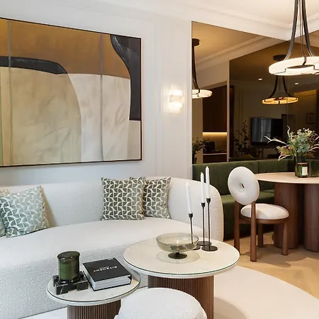 Thelander - Serviced In Opera * Παρίσι